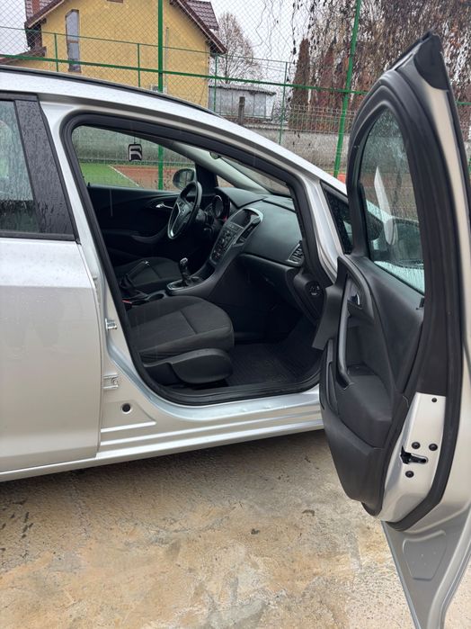 OPEL Astra Sports Tourer