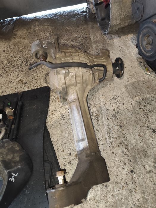 Преден диференциал Nisan Pantfinder r51- 174кс-2008г-Двигател 2.5