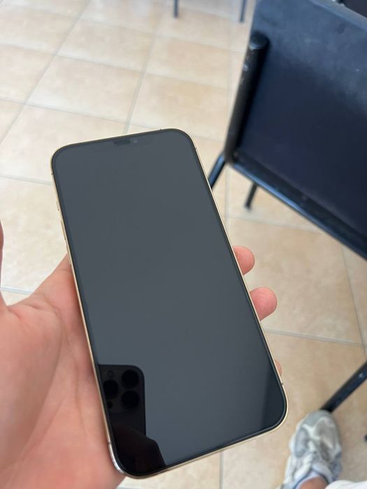 iPhone 12pro max (256) GB