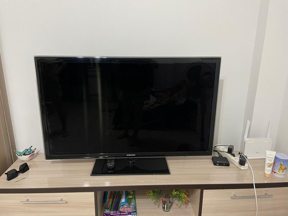 Продам телевизор Samsung