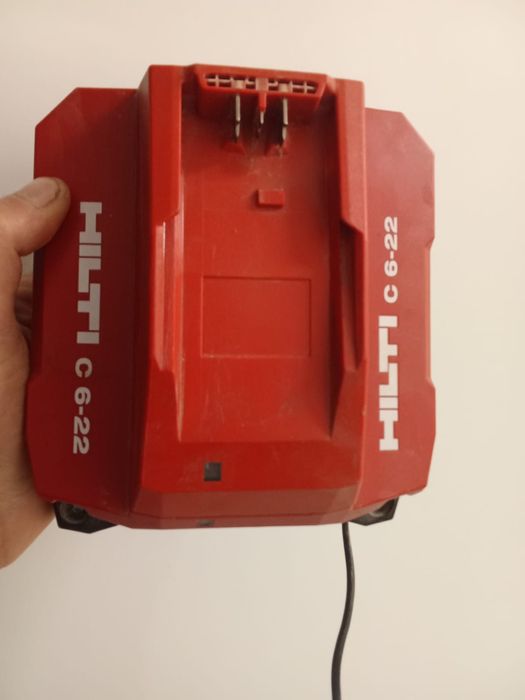 Vand încărcător Hilti