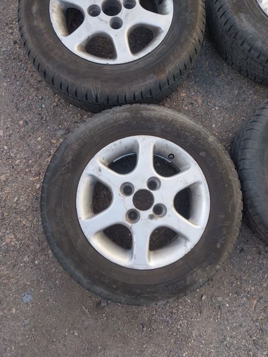 Диски R13. Разболтовка 4×100. С резиной.