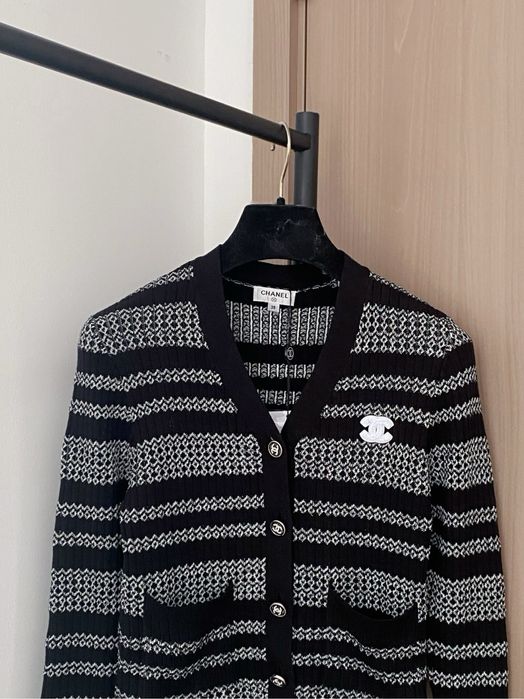 Дизайнерска дамска жилетка New Season