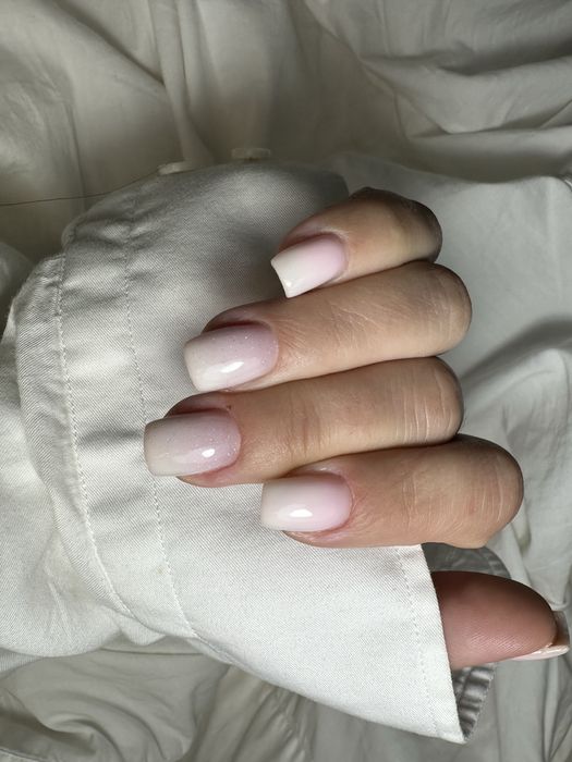 Unghii semi/gel bragadiru