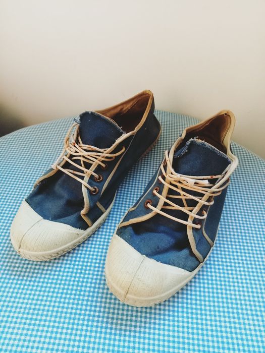 Tenesi vechi de colecție Drăgășani, produși în perioada comunista RSR