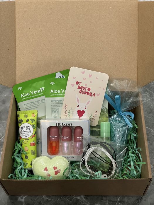 Подарочные боксы