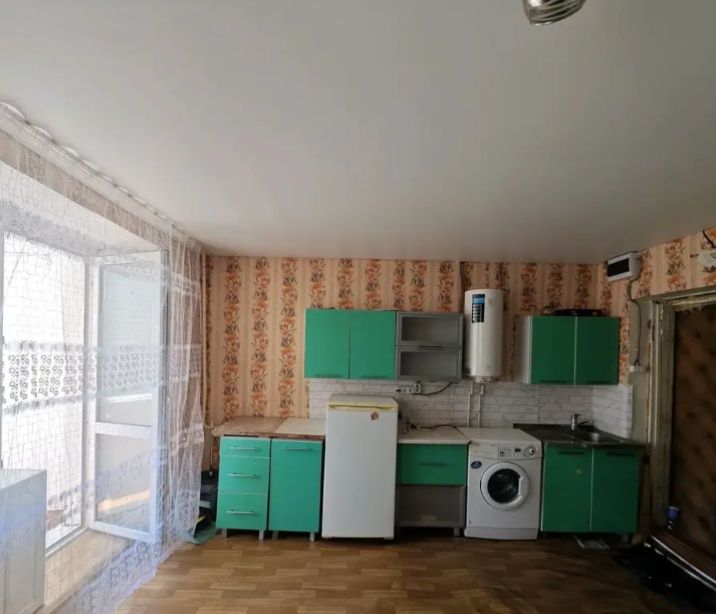 Сдам благоустроенную комнату в общежитии