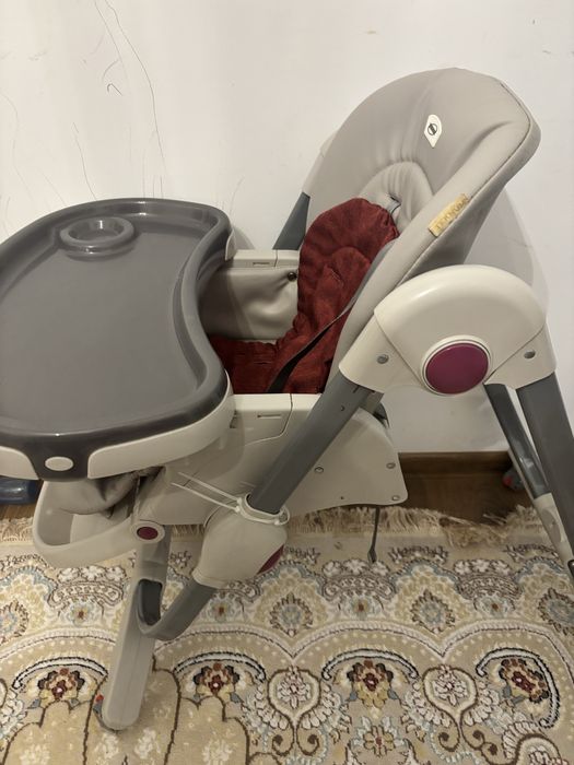 Стол для кормления