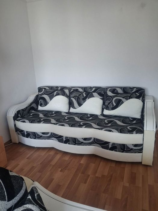 Canapea cu 2 fotolii