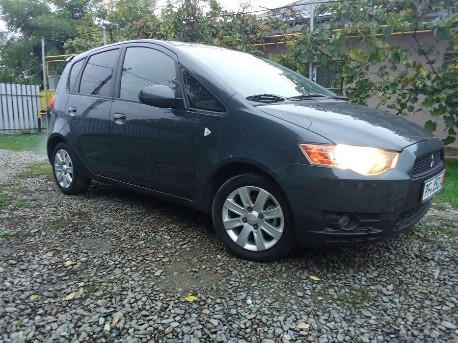 Mitsubishi Colt 2009, benzina!