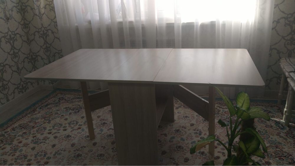 Стол книжка трансформер