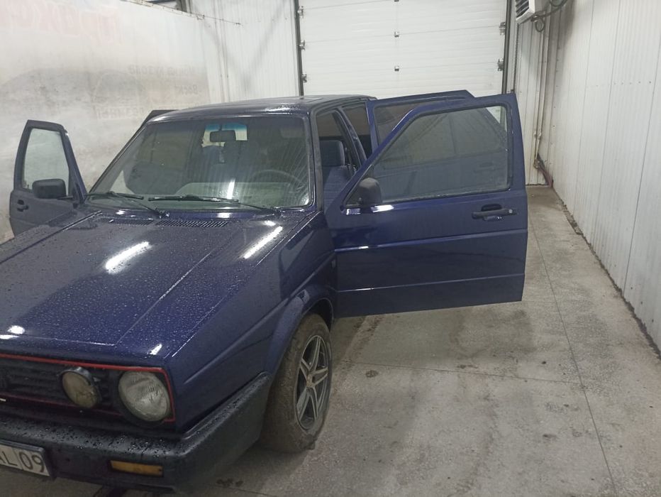 Продаю Volkswagen GOLF 2