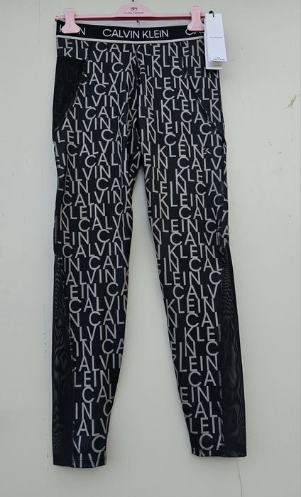 Calvin Klein оригинален дамски клин М/ Л размер