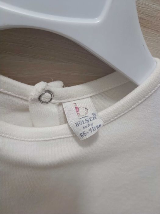 Бяла детска рокля