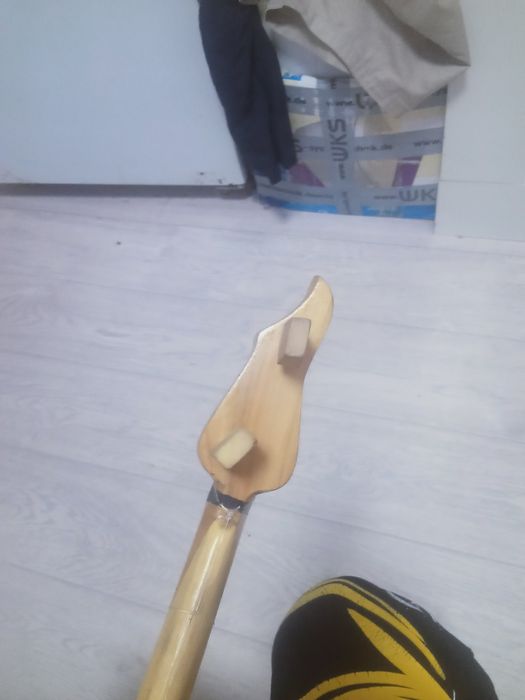 ДОМБЫРА хорошая В ХОРОШОМ состаяние