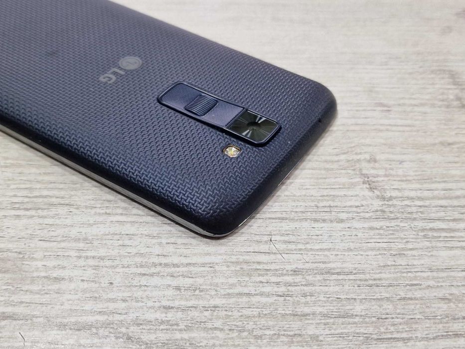 Смартфон LG K8, 8GB, 4G, Indigo