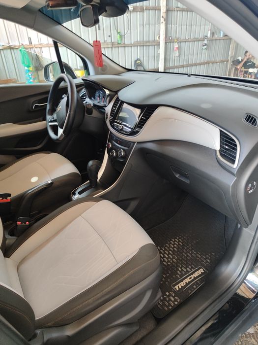 Трекер автомобил продаётся