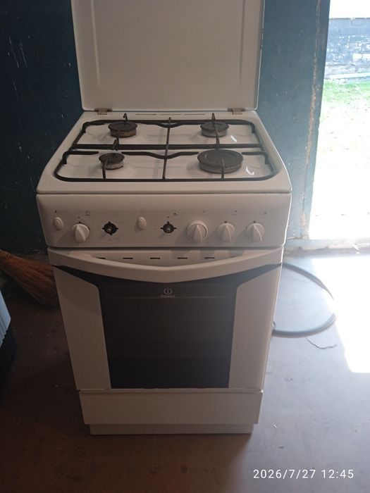 Продам газплиту б/у