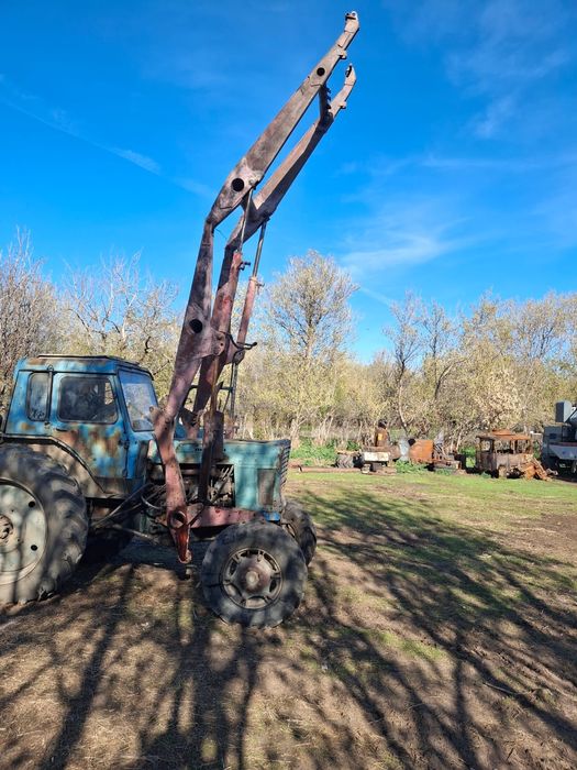 трактор Беларус MT3-80.