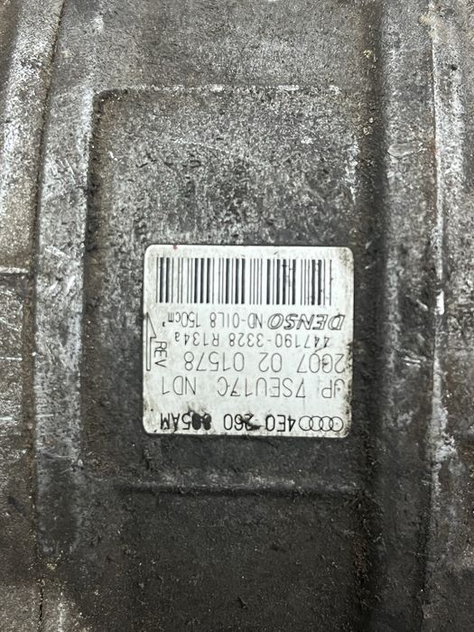 Продам компрессор кондиционера Audi Q7