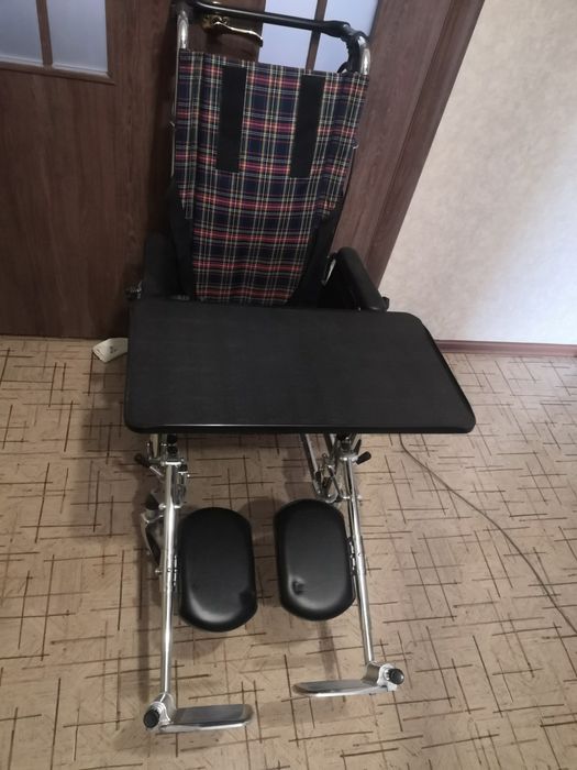 Инвалидная коляска