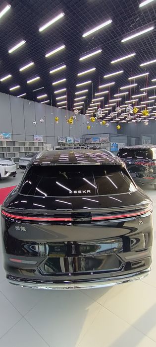 Zeekr 7 X 2025 Elektr