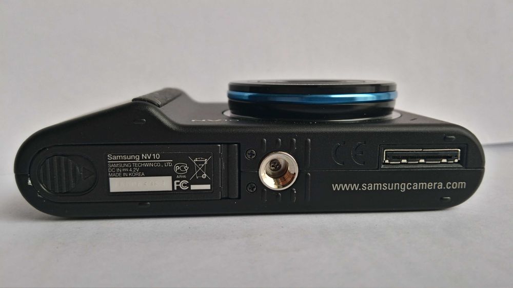 Фотоаппарат Samsung NV10