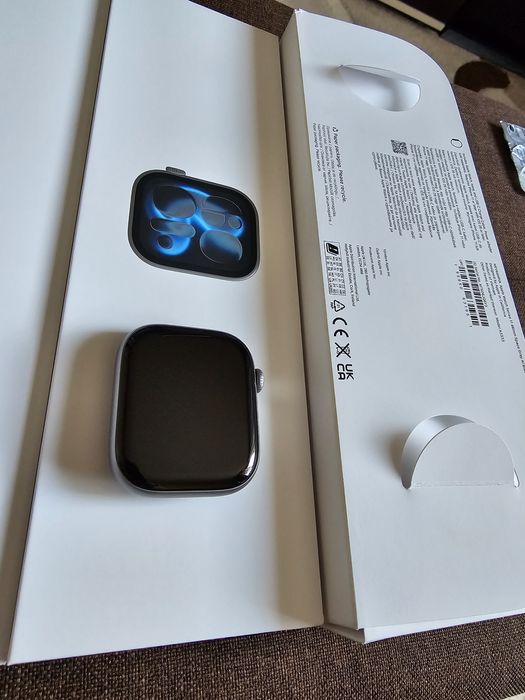 Apple Watch Series 11  46mm Space Gray M/L GPS