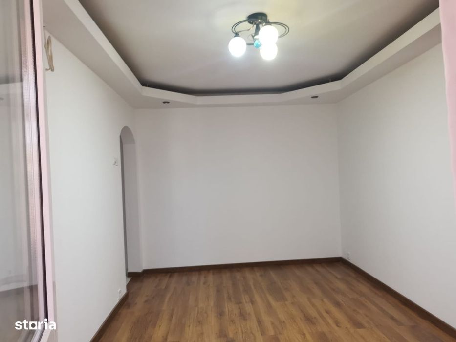 2 camere, Trivale, etaj 3, renovat, finisaje moderne