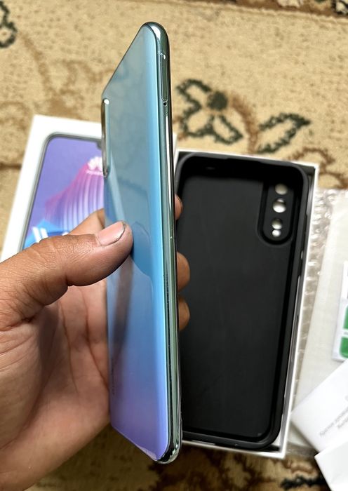 HUAWEI Y8p 2020г.