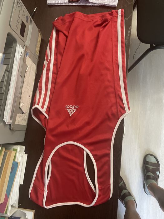 Продам подрастковую боксерскую форму