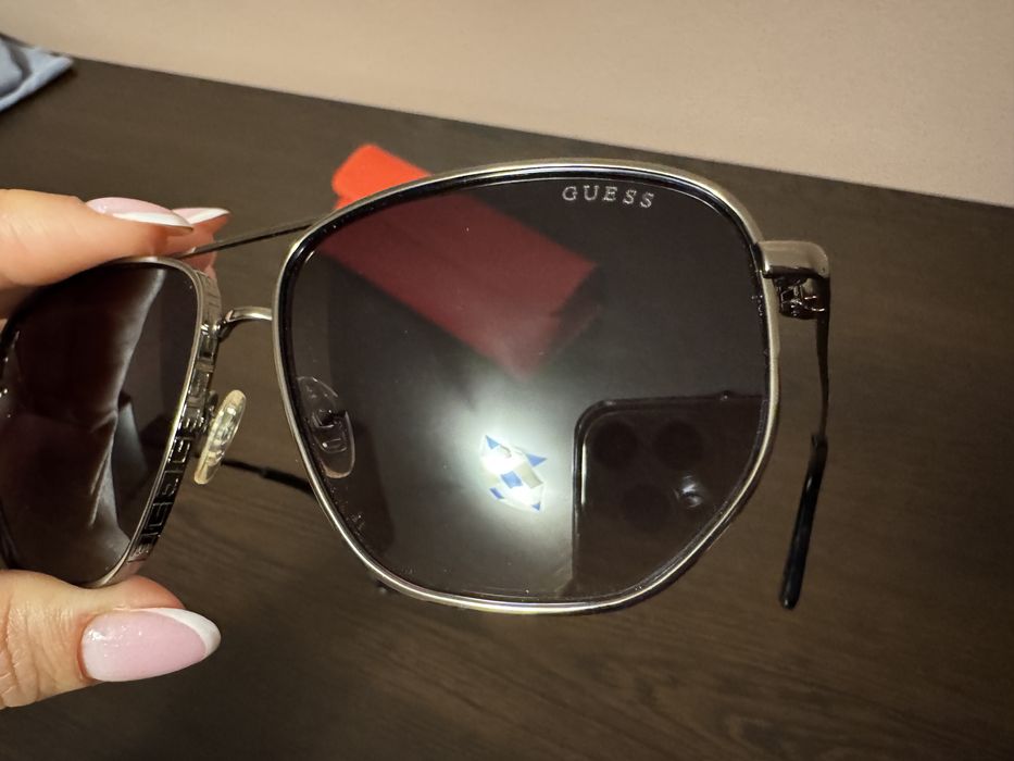 Дамски очила Guess