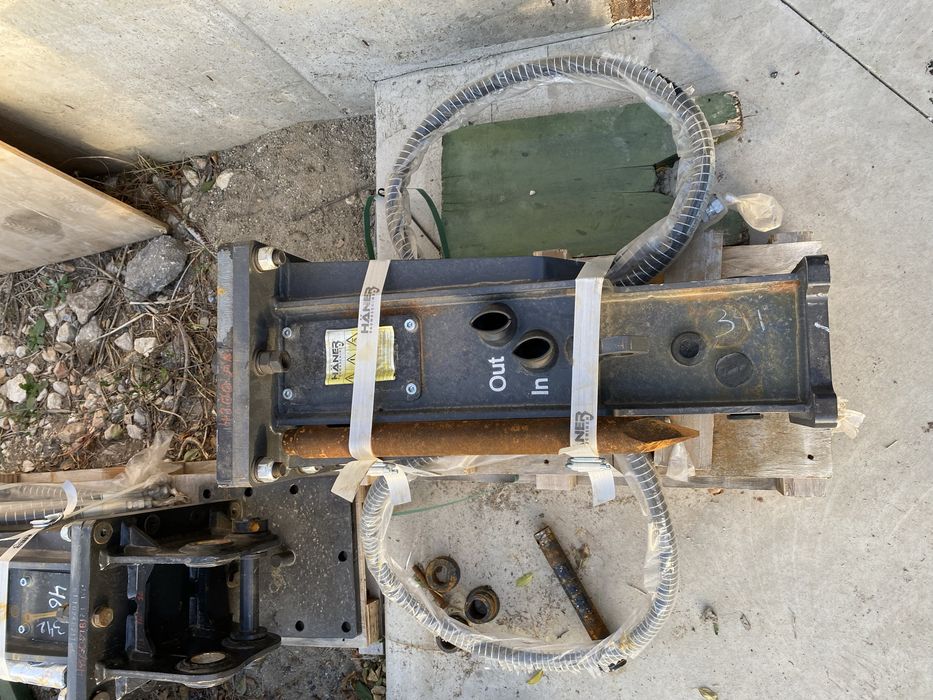 Хидравличен чук за багер 100кг. Нов