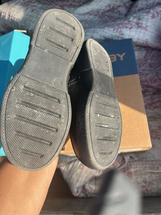 Детский ботинки.