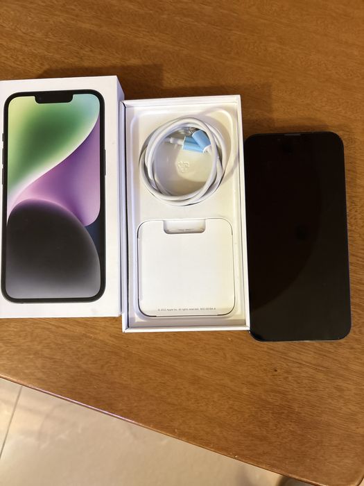 Vand Iphone 14 utilizat