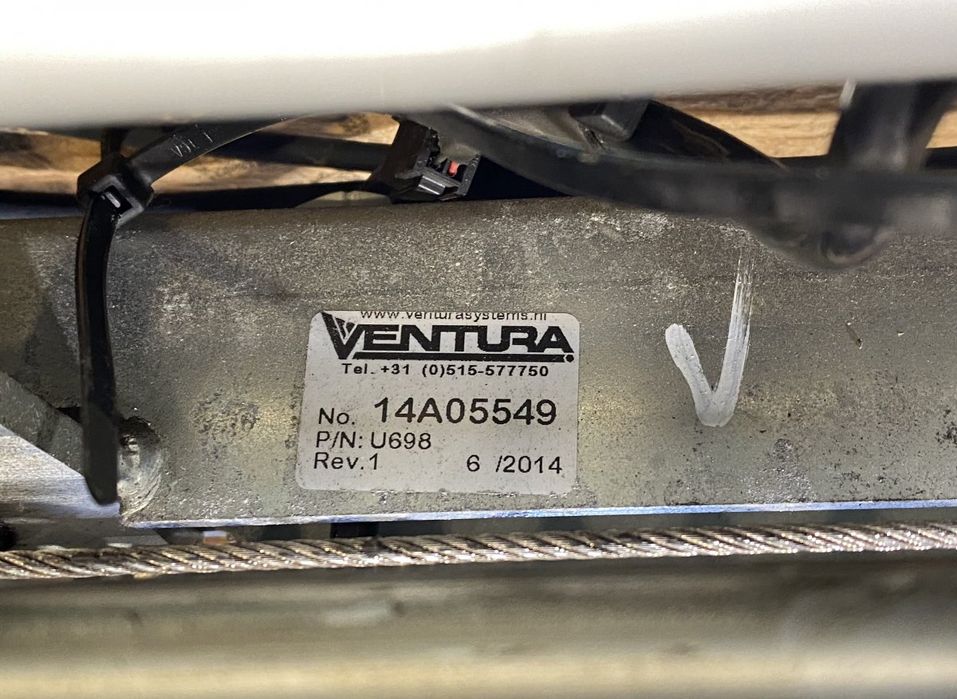 20749684 Uși de autobuz, altele VOLVO, VENTURA B5LH, B0E (2008-) VOLVO