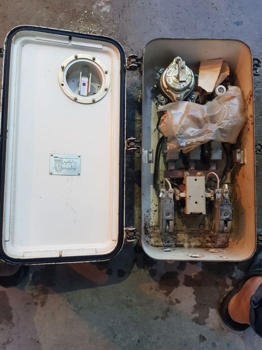 Пускатель.380 V,