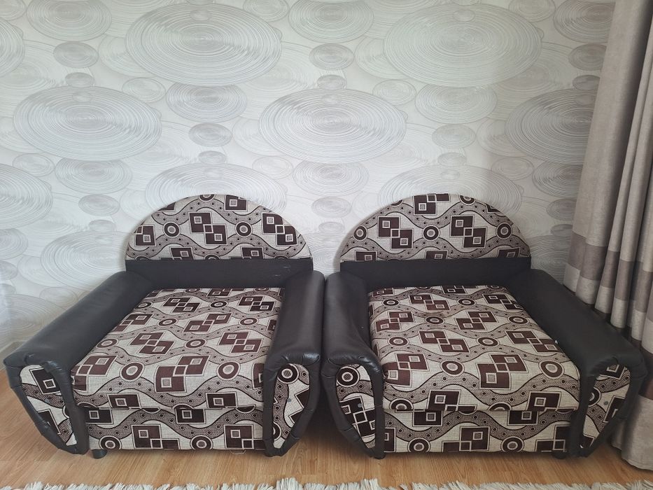 Продаю диван и кресло