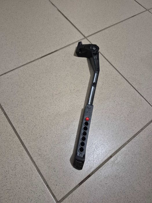 Picior ajustabil, sprijin bicicleta, marca Ursus, model 2360047P