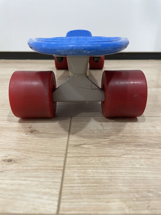 Skateboard RAM retro