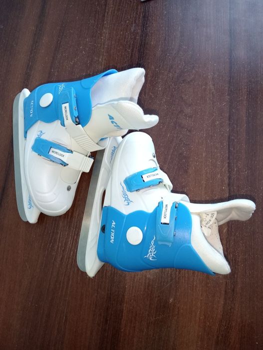 Продам  детские коньки