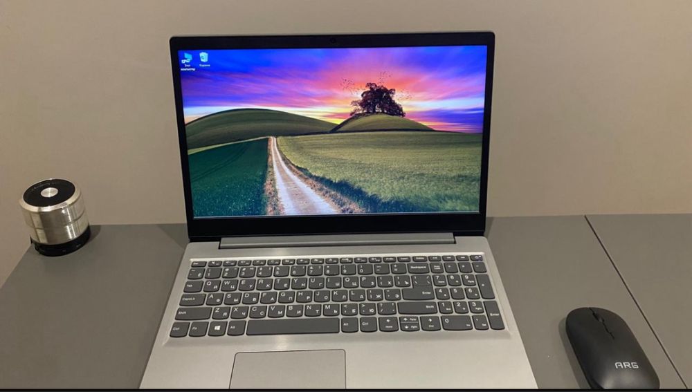 Ноутбук Lenovo..
