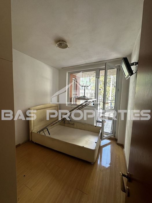 Продава се Тристаен апартамент в София, Белите брези - 81 кв.м за 3500 €/кв.м - Снимка #1