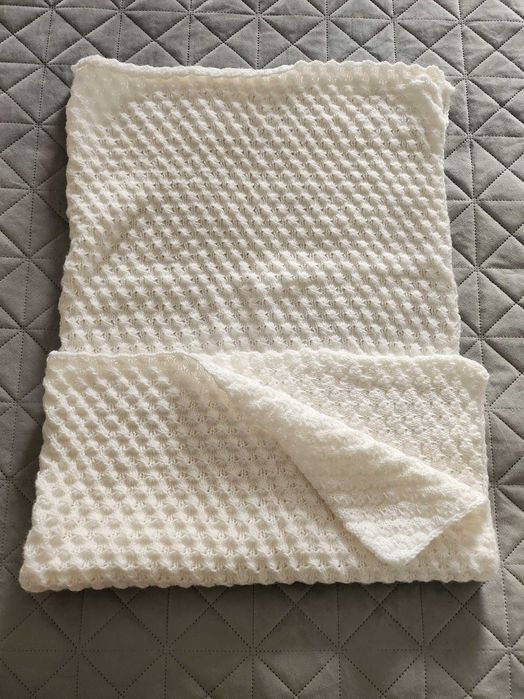 Ръчно плетени одеала и пелени