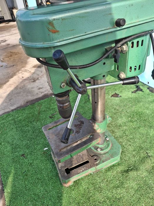 Настолна бормашина