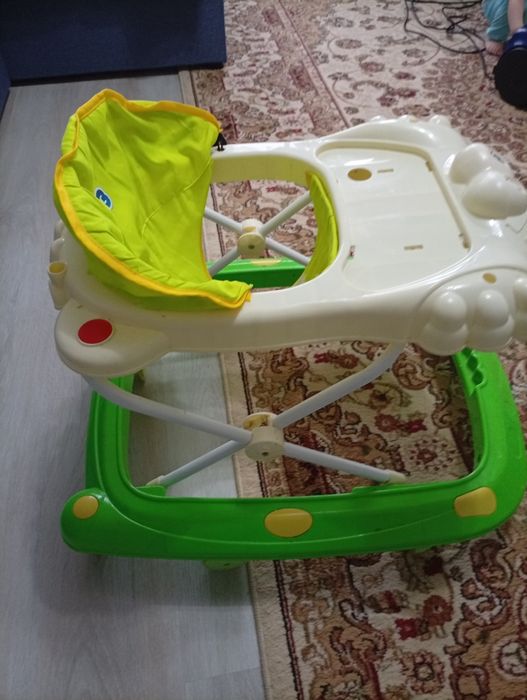 Продам ходунок за 3000