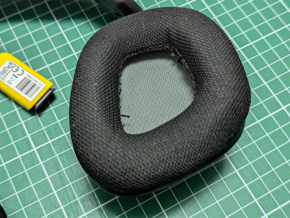 Vand casti gaming true wireless Corsair Void ELITE surround 7.1 carbon