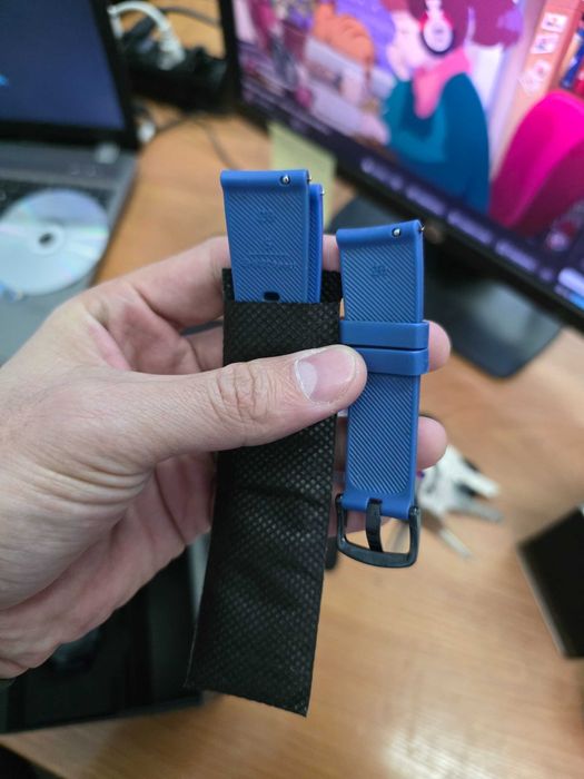 Продам Samsung Gear Sport