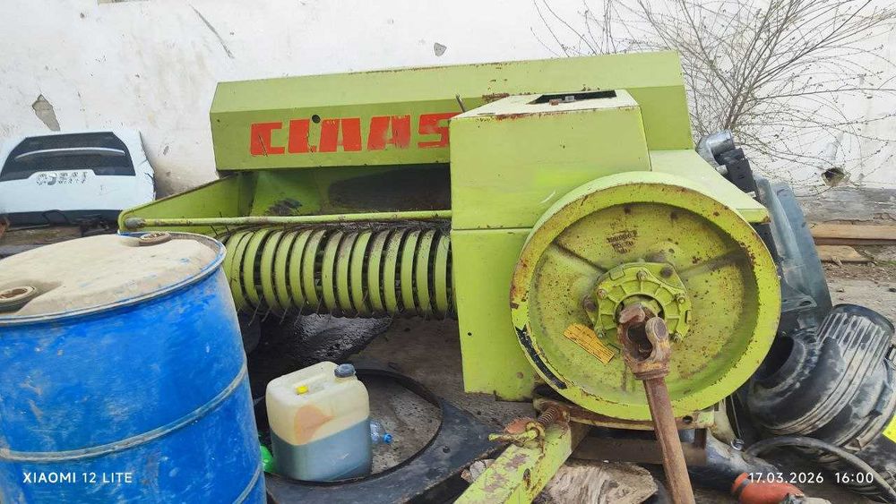 Пресс подборщик рабочий