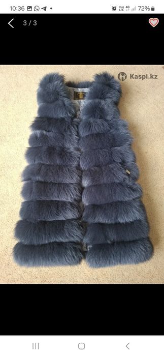 Продам женские жилетки